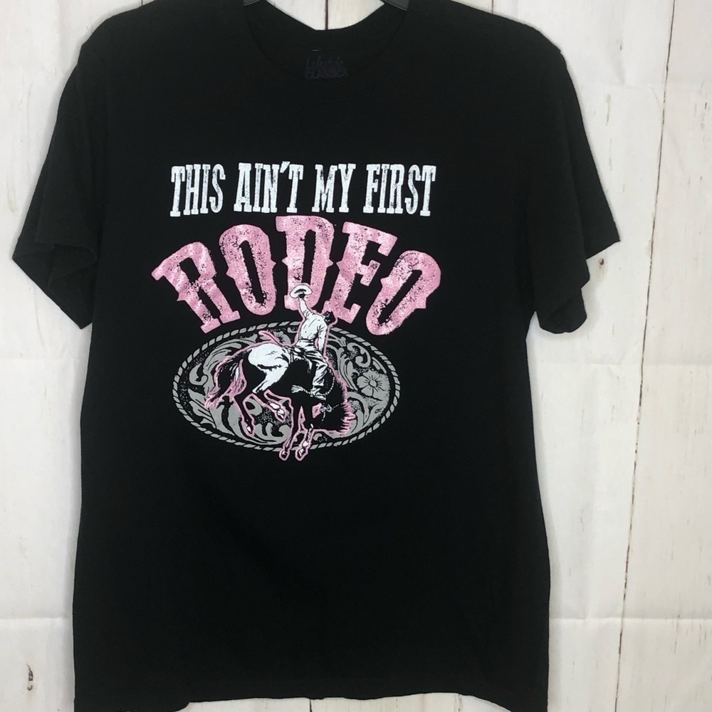 𝅺BLACK T-Shirt